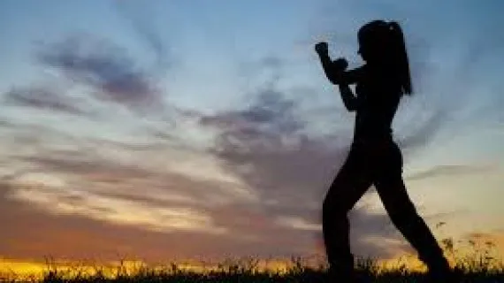 Self-defence-570x320