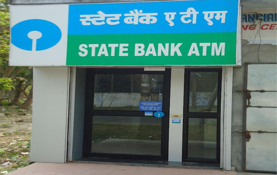 sbi ATM SBI to eliminate Debit Cards