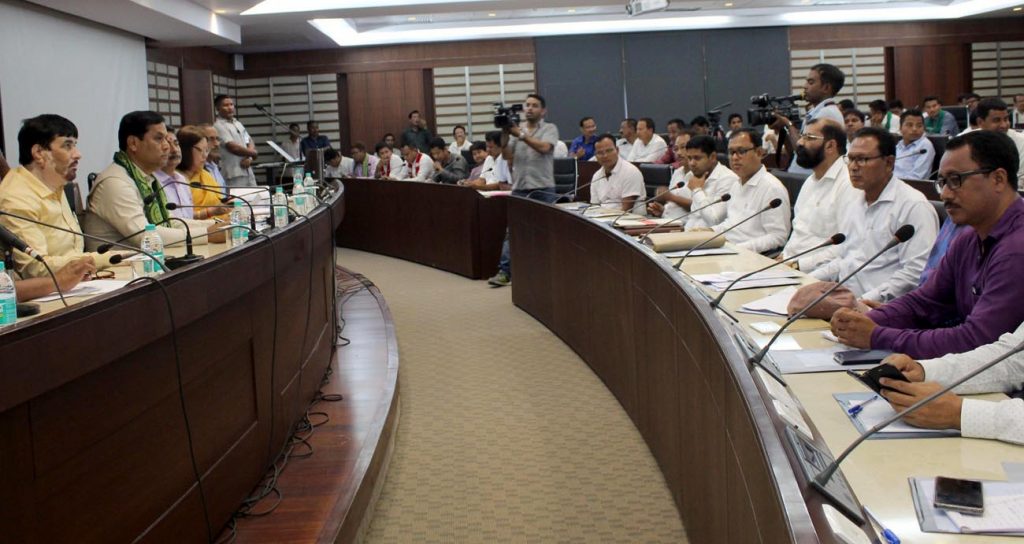 01-06-18 Guwahati- CM meeting with 28th various organisations (8)