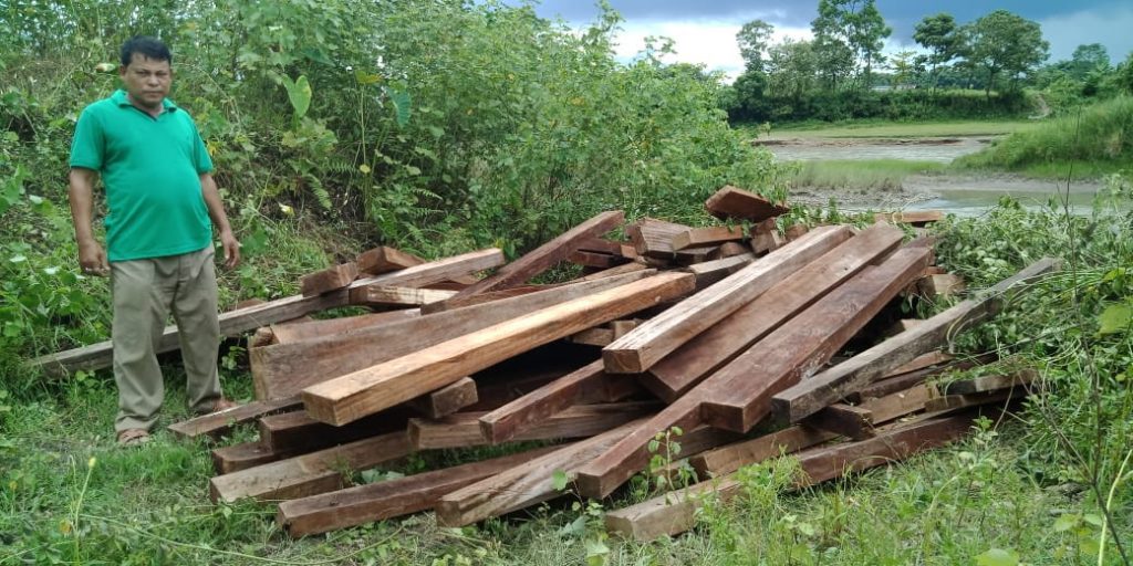 Illegal timber seized at Lekhapani