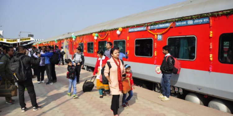 Lockdown: Indian Railways to gradually restart passenger train operations from May 12