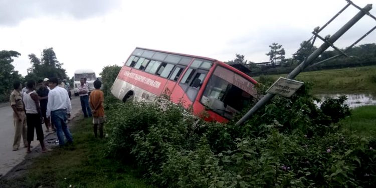 astc bus accident in sivasagar