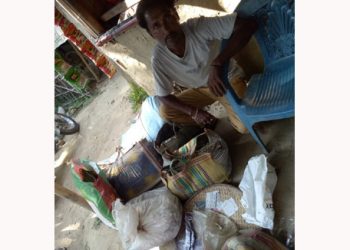 বোকাখাতত ৰাষ্ট্ৰীয় ঘাইপথৰ দাঁতিতে সুলভ মণিপুৰী গাঞ্জা!