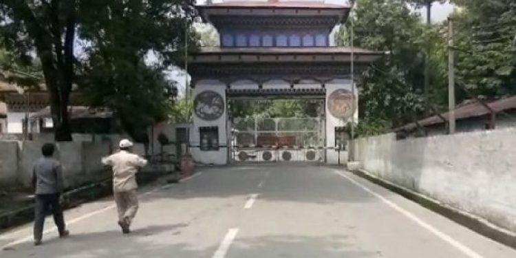 Indo-Bhutan-gate-570x320