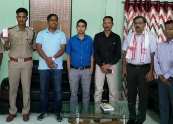 কাজিৰঙাত এইবাৰ গাড়ীৰ গতিবেগ নিয়ন্ত্ৰণৰ বাবে ব্যৱহাৰ হ’ব ‘ই-নিয়ন্ত্ৰণ’ মোবাইল এপ