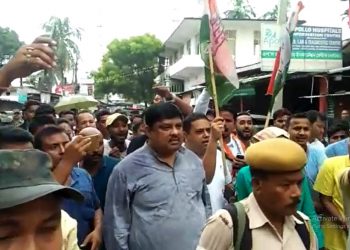 ভাৰত বন্ধত নগাঁৱত উত্তপ্ত পৰিস্থিতি; প্ৰাক্তন মন্ত্ৰী ৰকিবুল হুছেইনসহ শতাধিক কংগ্ৰেছীক আটক