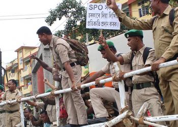 চৰকাৰ সলনি হ’লেও সমাধান নহ’ল এছ পি অ’সকলৰ সমস্যা; পুনৰ লাষ্টগেইটত বহিল ন্যায্য প্ৰাপ্তিৰ দাবীত
