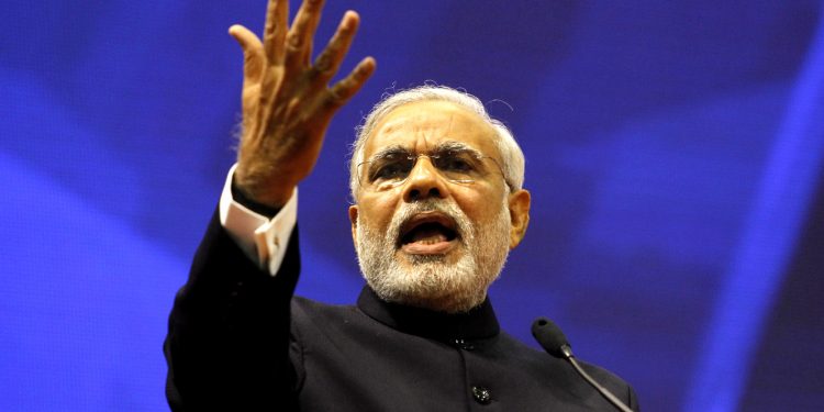 Gadkari's family holiday: Opposition raps Modi government