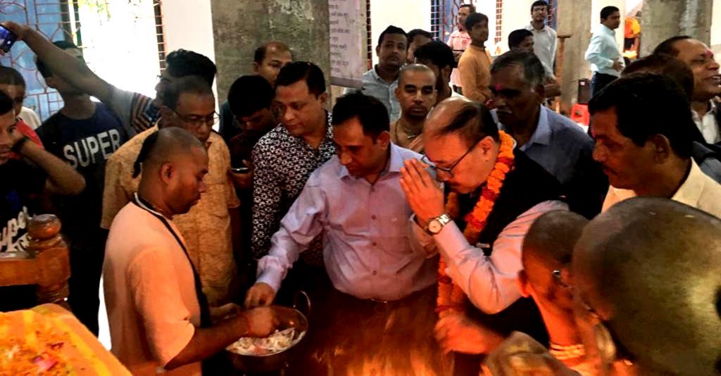 High Commissioner @harshvshringla offered prayers at the #ISKCON temple at Cox’sbazar.