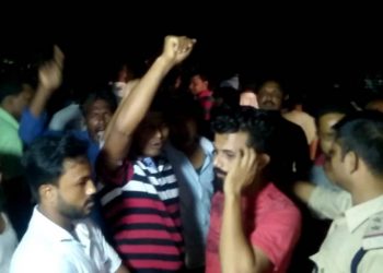 চামগুৰিত এন এছ ইউ আই-এ বি ভি পিৰ মাজত প্ৰচণ্ড মাৰপিট; ৬ জন গুৰুতৰভাৱে আহত