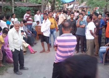 ৰাজেন গোহাঁইৰ যৌন কেলেংকাৰি : ১০ দিনৰ ভিতৰত গাঁও ত্যাগ কৰাৰ আহ্বান দুষ্কাৰ্যত জড়িত স্বামী-স্ত্ৰীক