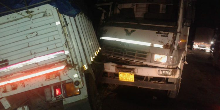truck accident at Samaguri