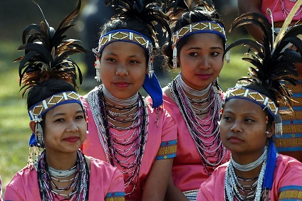 Young_Garo_Girl’s_With_there_Traditional_Dress