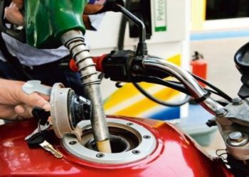 petrol-pump_1494342456