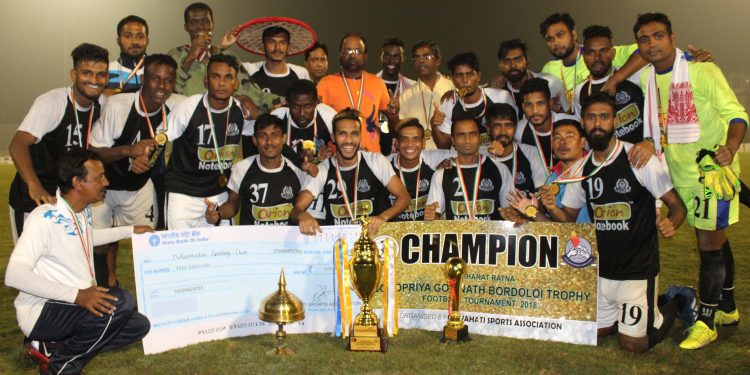 08-11-18 Guwahati- Bordoloi Trophy winner (3)