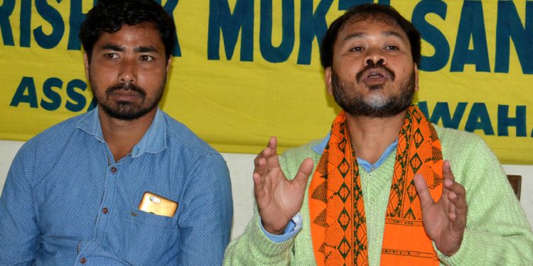 Akhil Gogoi adviser KMSS addressing a Press Conference at Guwahati on 18-11-18.Pix by UB Photos