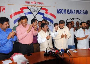 AGP-leadership-singing-Bihu-during-a-press-conference-at-AGP-headquarter-in-Guwahati-on-April-12