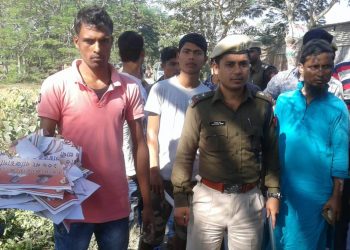 পঞ্চায়ত নিৰ্বাচন : চামগুৰিত আৰক্ষীৰ সন্মুখতে কংগ্ৰেছীৰ লাঠীৰ কোব পৰিল বিজেপি কৰ্মীৰ পিঠিত