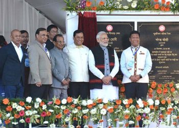 অকৃতজ্ঞতা? প্ৰাক্তন প্ৰধান মন্ত্ৰী দেৱেগৌড়াক নিমন্ত্ৰণ নকৰিলে বগীবিল দলঙৰ উদ্বোধনী অনুষ্ঠানলৈ