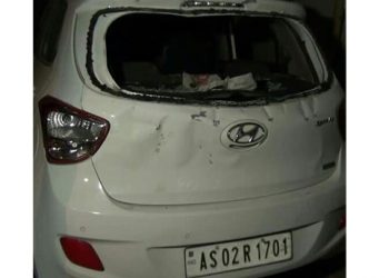 চামগুৰিৰ ডকাইতিৰ ঘটনাত আৰক্ষী বিষয়াৰ বদলিৰ দাবী তুলিলে স্থানীয় ৰাইজে