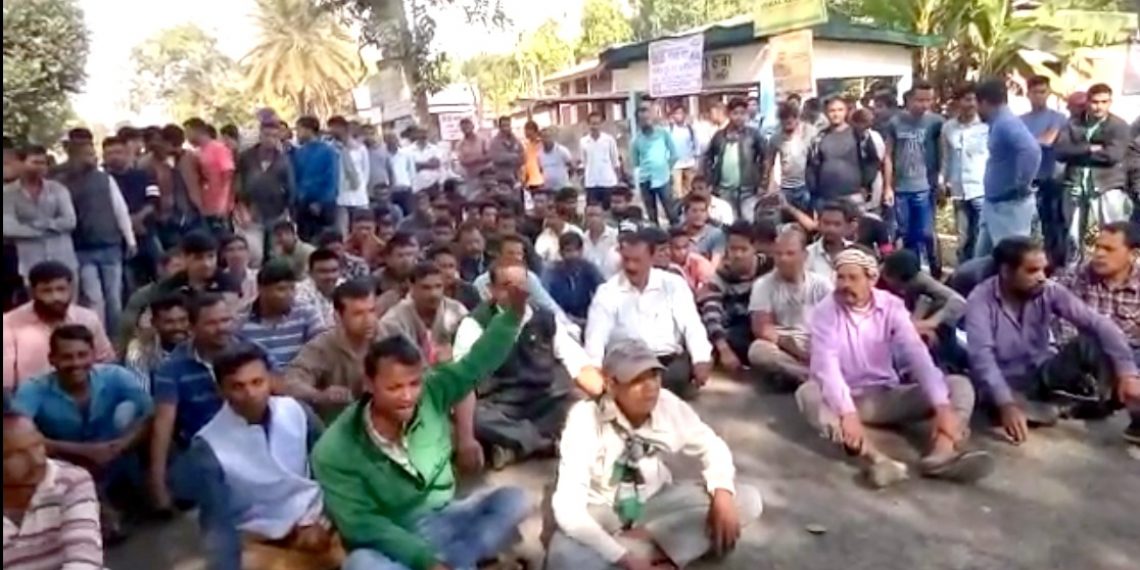 Photo of Roadd Blockade