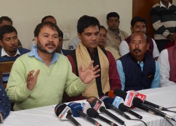 70-assam-organisations-extend-support-to-bandh-call-by-aasu