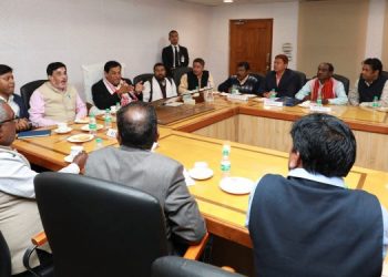 CM-Sonowal-with-six-communities--750x375