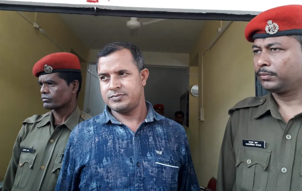 Main accused of Insurance scam, Manik Ali