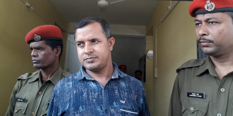 Main accused of Insurance scam, Manik Ali