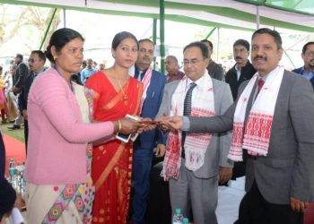 শিৱসাগৰত প্ৰশাসন আৰু আইন সেৱা প্ৰাধিকৰণ উদ্যোগত আইন সেৱা শিবিৰ