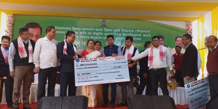 Agri aid distributed among farmers under CM scheme in Assam's Sivasagar