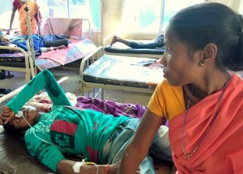 Survivor-Biren-Ghatowar-and-his-wife-Rekha-Ghatowar-