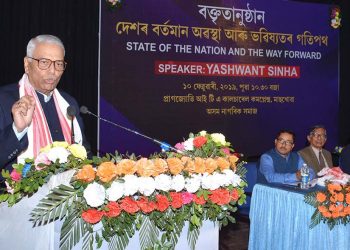 Yashawant Sinha attacks Modi