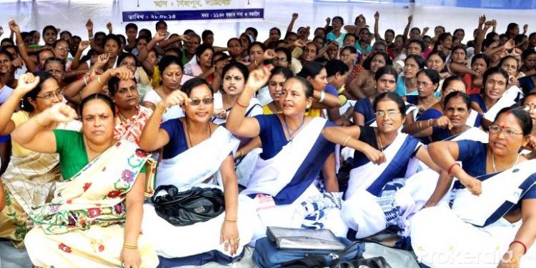 members-of-all-assam-asha-workers-union-stage-a-218039
