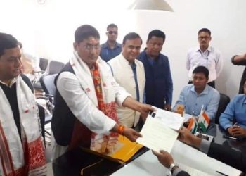 লখিমপুৰত বিজেপি, চি পি আই আৰু চি পি আই (এম)ৰ প্ৰাৰ্থীৰ মনোনয়ন দাখিল