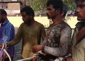 মহিলাক দলবদ্ধ ধৰ্ষণৰ পিছত অগ্নি সংযোগ কৰি হত্যা : ৬ জনক আটক