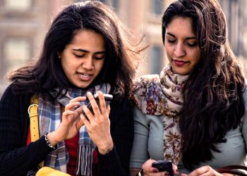 Online voting facility: Election Commission of India warns voters to beware of fake news