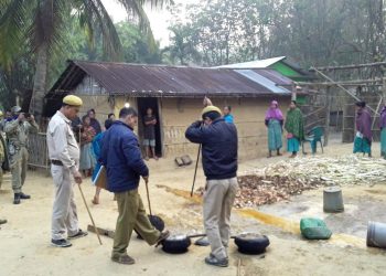 অভিযান অব্যাহত; গোৱালপাৰাত বৃহৎ পৰিমানৰ দেশীয় সুৰা জব্দ
