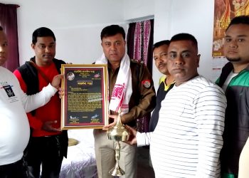 লিডুৰ ভাৰপ্ৰাপ্ত আৰক্ষী বিষয়া অমৰজ্যোতি বাইলুঙক সাংবাদিক সংস্থাৰ বিদায় সম্বৰ্ধনা