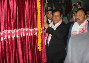 মাজুলী জিলা চিকিৎসালয়ৰ আধাৰশিলা স্থাপন মুখ্য মন্ত্ৰী সোণোৱালৰ