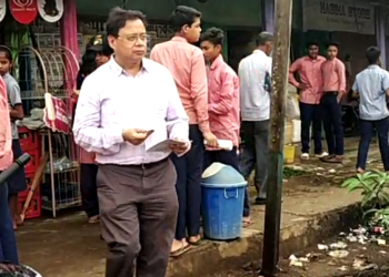 Screenshot_2019-03-27-00-08-51-929_com.miui.videoplayer