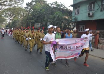 গুৱাহাটীত ‘ভোটৰ বাবে দৌৰ’ শীৰ্ষক সজাগতা ৰেলী অনুষ্ঠিত