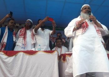 বিজেপিক উৎখাতৰ স্বাৰ্থত কংগ্ৰেছেও ত্যাগ কৰিব লাগিব : বদৰুদ্দিন আজমল