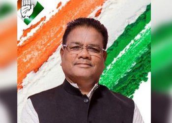 প্ৰচাৰৰ বাবে লগোৱা সকলো চৰকাৰী হ’ৰ্ডিং আঁতৰোৱাৰ ব্যৱস্থা কৰক : ৰিপুন বৰা