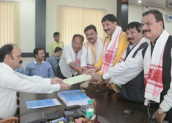 03-04-19 Barpeta- AGP-BJP allaines candidate Kumar Deepak Das nomination file (1)