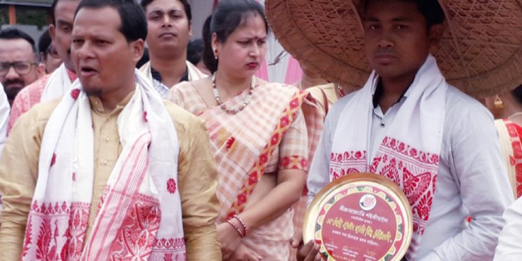 Young farmer feted by Bihu celebration committee in Assam's Darrang District
