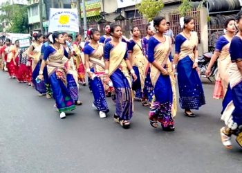 গোলাঘাট কেন্দ্ৰীয় ৰঙালী বিহু সন্মিলন আৰম্ভ; সাংস্কৃতিক শোভাযাত্ৰাত মুগ্ধ ৰাইজ