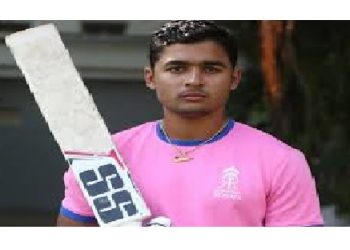 ৰাজস্থান ৰ’য়েলছৰ হৈ আজি আই পি এলত অভিষেক ঘটিল অসমৰ ৰিয়ান পৰাগৰ