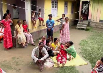 নগাঁৱত ৰূপহীহাটত দ্ৰুতবেগী বাহনৰ খুন্দাত এবছৰীয়া শিশুৰ মৃত্যু