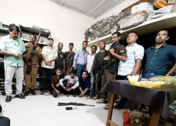 মাৰণাস্ত্ৰসহ কাজিৰঙাৰ গঁড় হত্যাত জড়িত ৩জন চোৰাংচিকাৰীক আটক